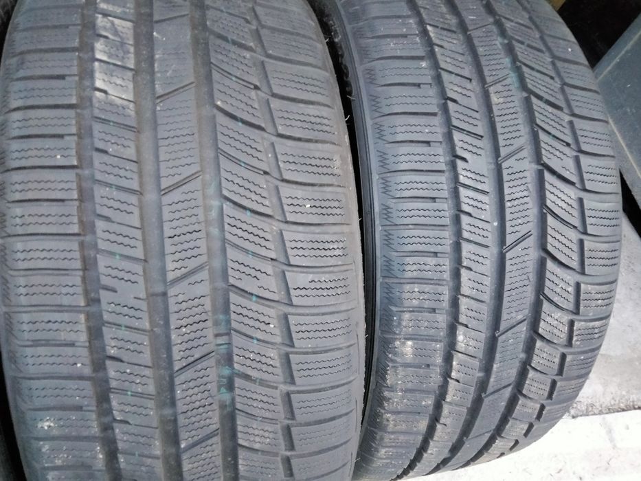 245 35R20 da Toyo
