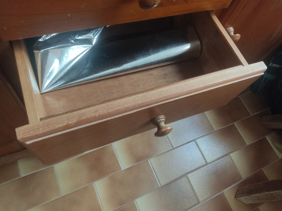 Móvel madeira macica só até dia 24 de Julho. ultima oportunidade