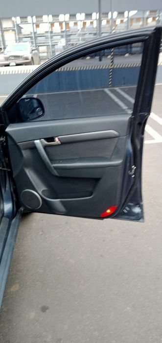 Продаю Шевроле Каптива