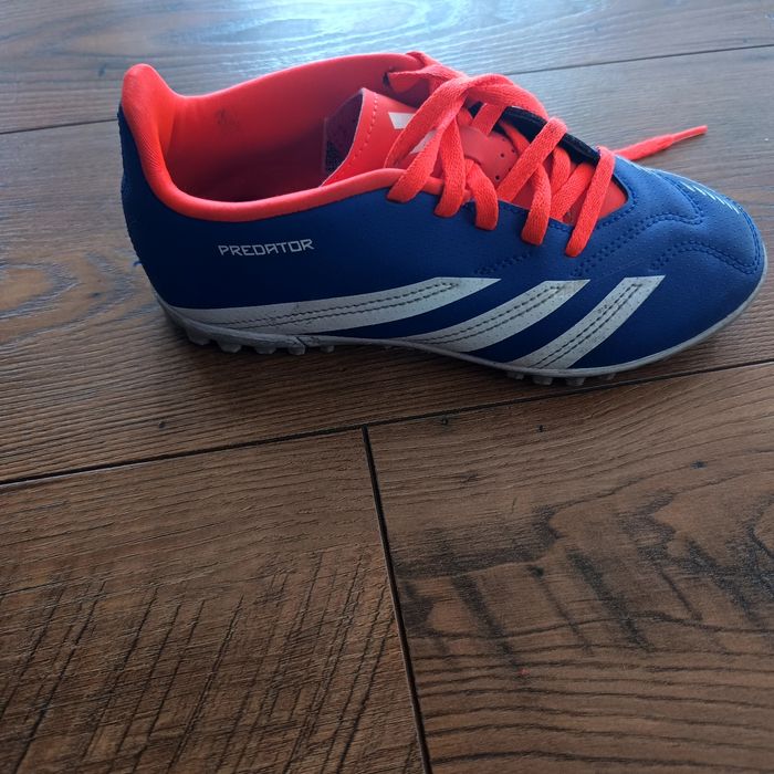 Korki oryginalne firmy Adidas 34