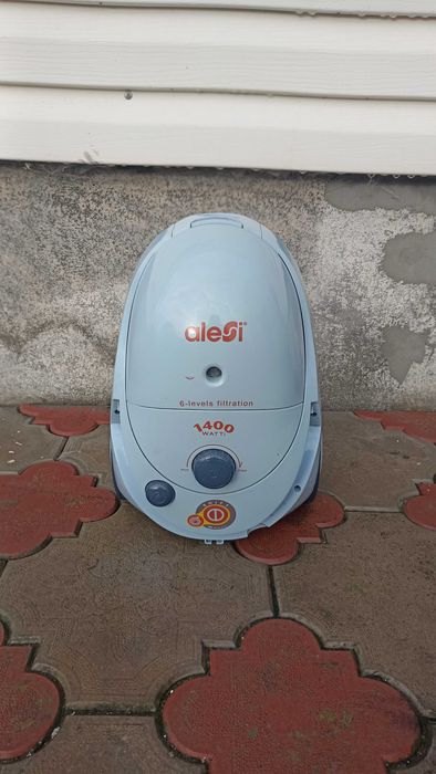 пилесос з європи