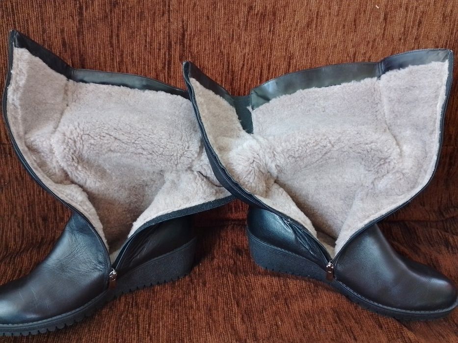 Женские кожаные зимние сапоги