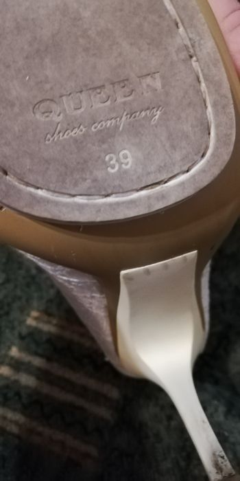 Продам свадебные туфли