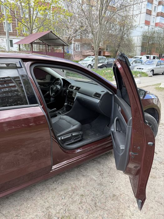 Volkswagen Passat B7, 2014