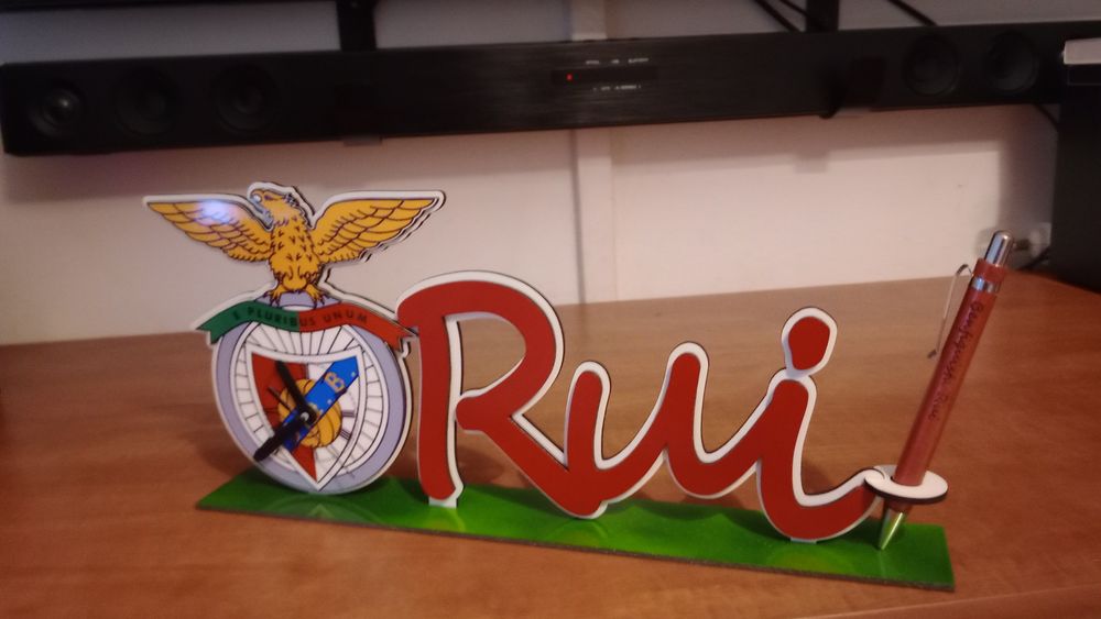 Placa Clube com Relógio e caneta