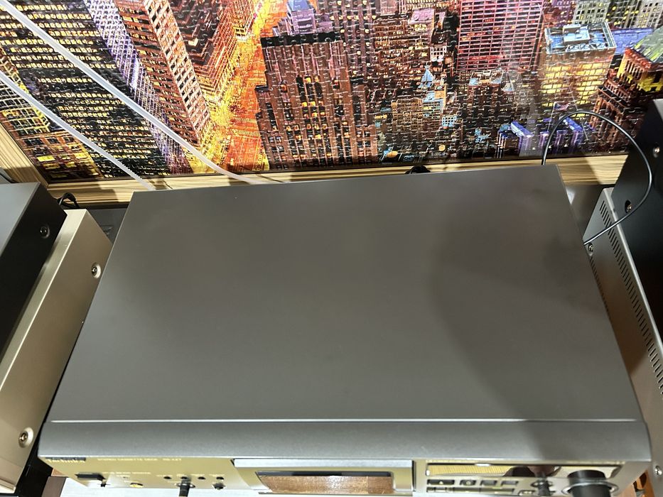 Leitor de cassetes Technics RS-AZ7