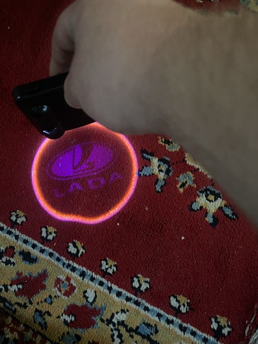 Проекція LED підсвітка логотипу Ваз Lada