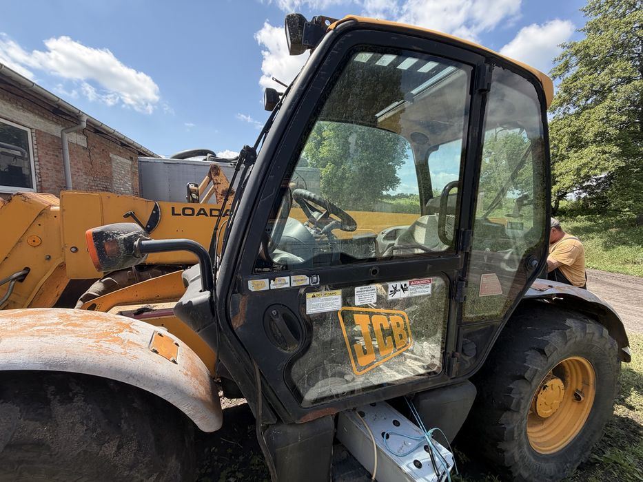 Навантажувач JCB 540-70