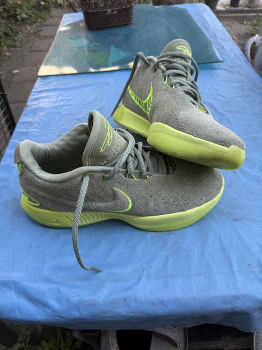 Кросівки Nike Lebron Xxi 44,5 розмір