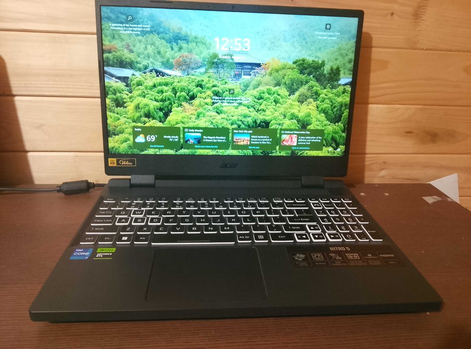 Laptop Gamingowy Acer Nitro V RTX4050