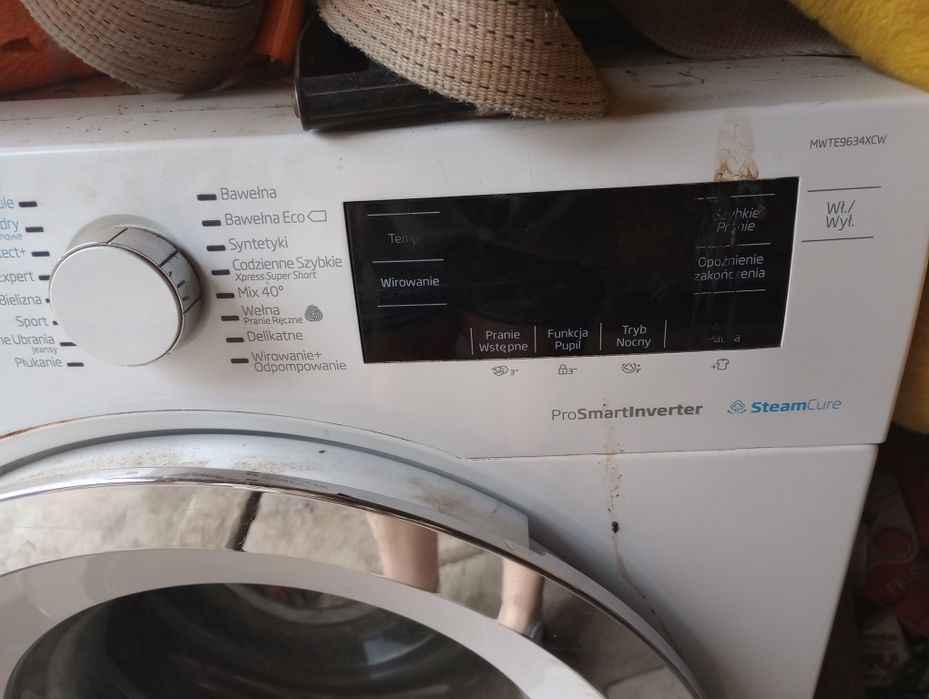 Sprzedam pralkę beko na części