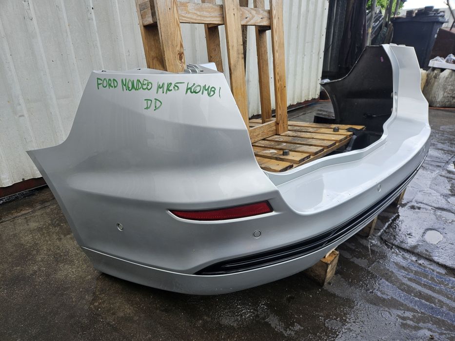 Zderzak Tyl Ford Mondeo MK5 kombi Kolor DD