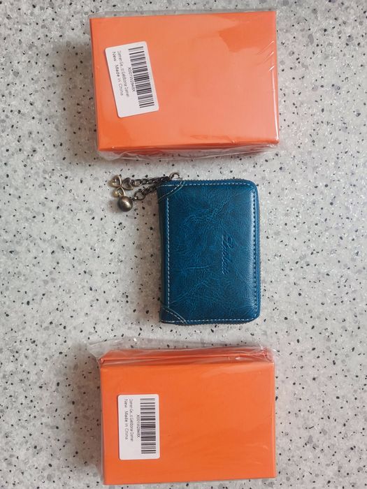 Nowe etui na karty płatnicze, dokumenty