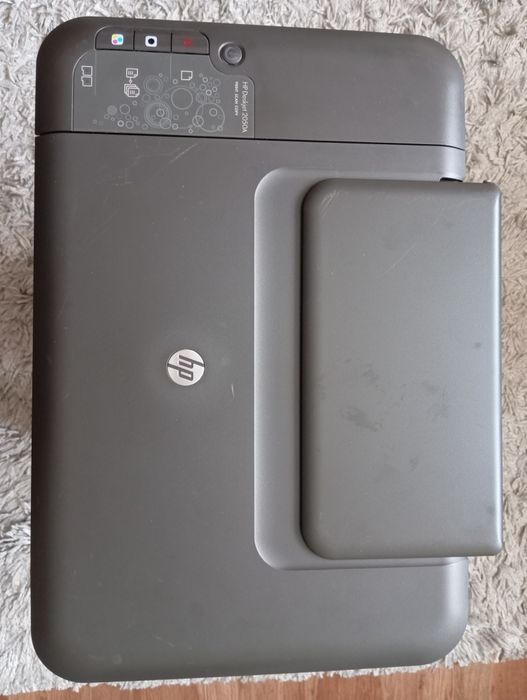 Принтер/сканер/копир HP Deskjet 2050