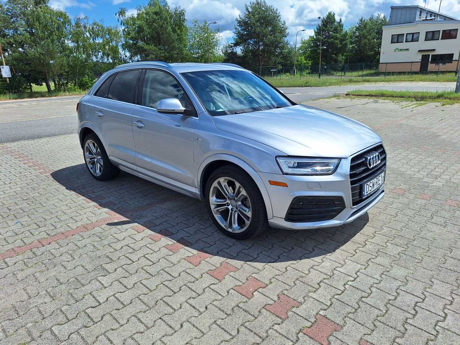Audi Q3 2.0 TFSI, Quatro S-Line, Panorama, Keyles, Nawigacja - Kamera cofania