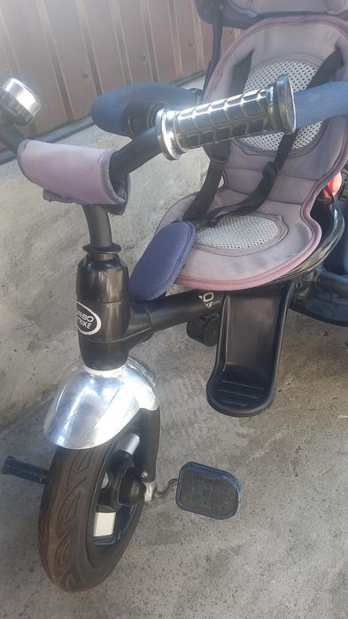 Трьохколісний велосипед ровер з ручкою turbo trike