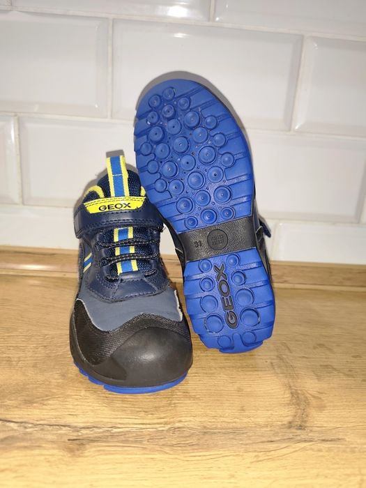 Buty chłopięce Geox Jesienno zimowe 31