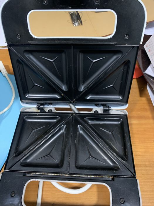 Vendo tostadeira como novas