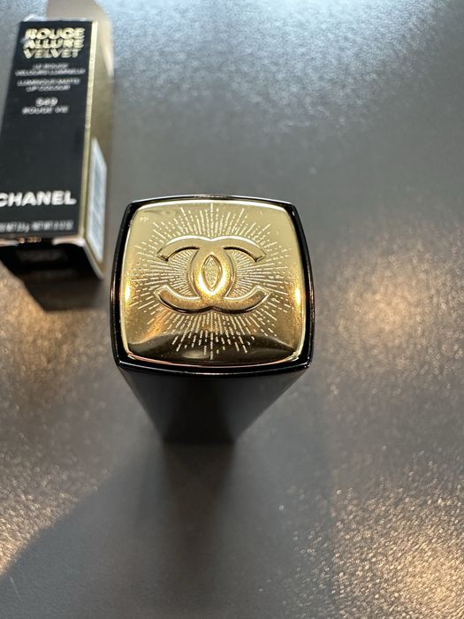 Chanel limitowana, ekskluzywna,  matowa pomadka do ust.