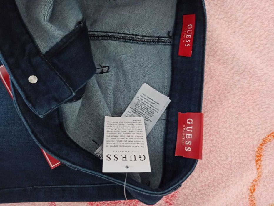Джинсові шорти Guess, р. L, оригінал з американського сайту