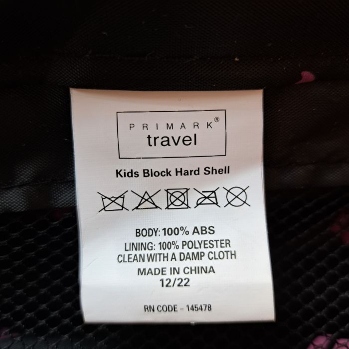 Валіза Primark it пластикова