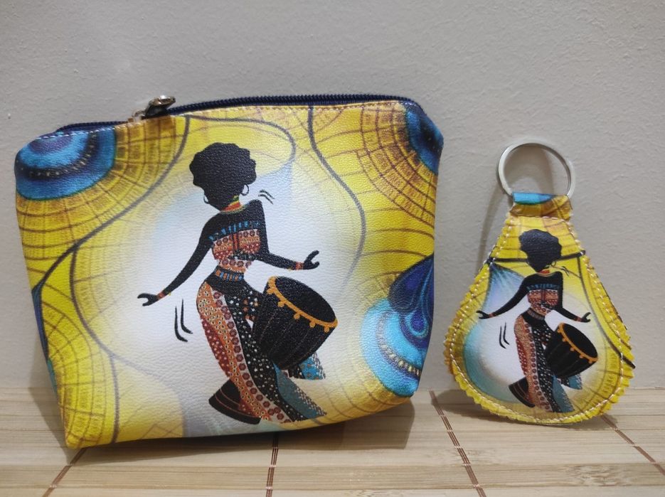 Conjuntos de porta-moedas e porta-chaves