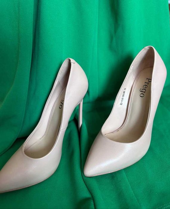 Туфлі човники  жіночі