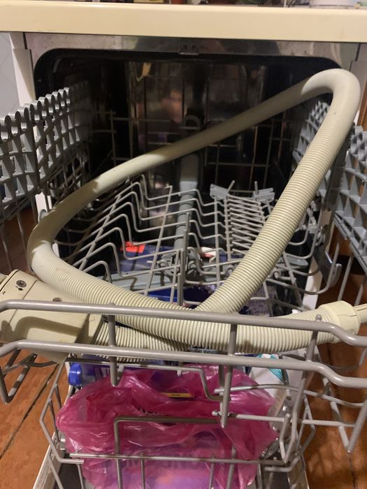 Посудомийна машина siemens