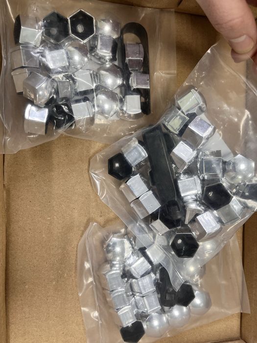 Ковпачки (17мм) кришечки заглушки на болти, декор, гайки