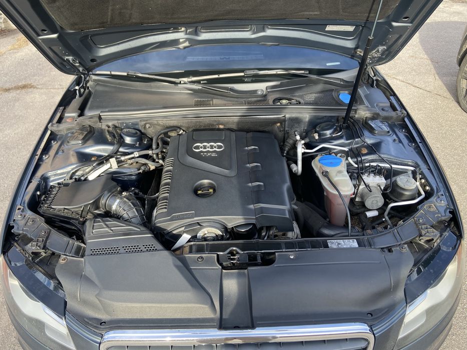 Продам Audi A4B8