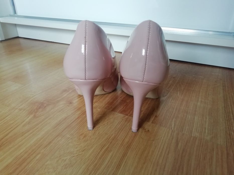 Eleganckie damskie szpilki