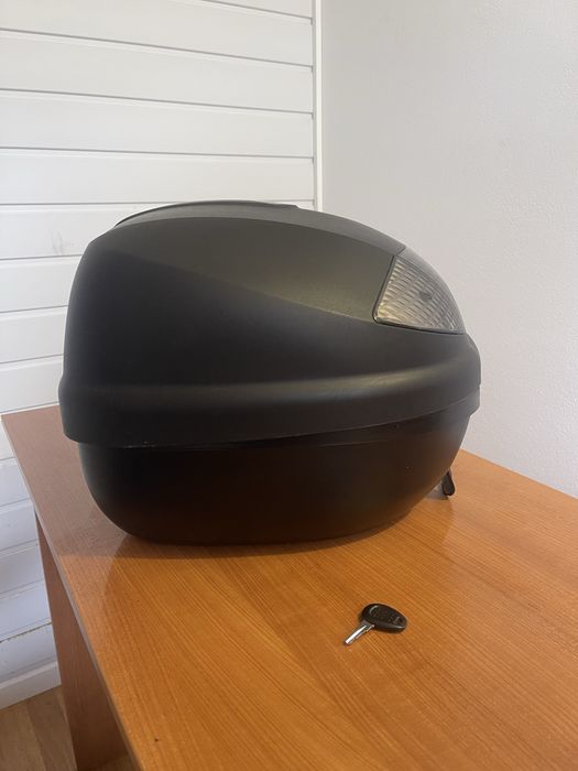 Baú de Mota Kappa K30NT 30L Monolock – Como Novo!