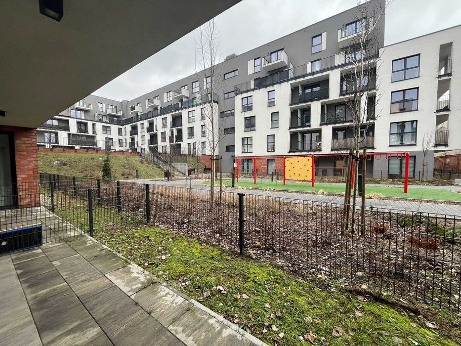 Jasne mieszkanie 2pokojowe z ogródkiem / zamknięte osiedle