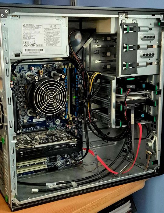 Komputer stacjonarny HP Z210 Workstation (stacja)