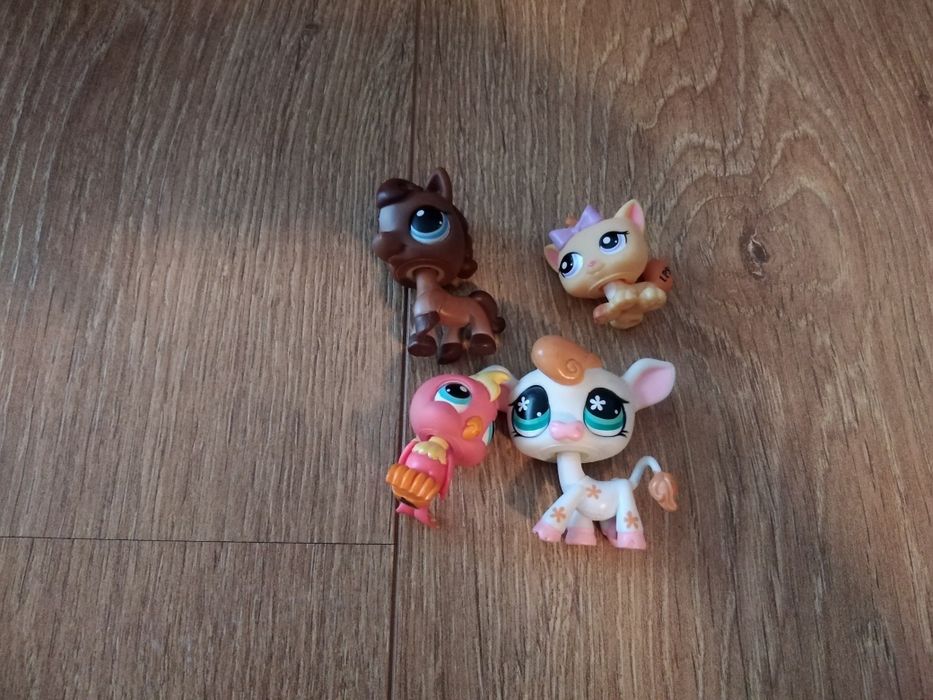 Domek LPS Duży + figurki