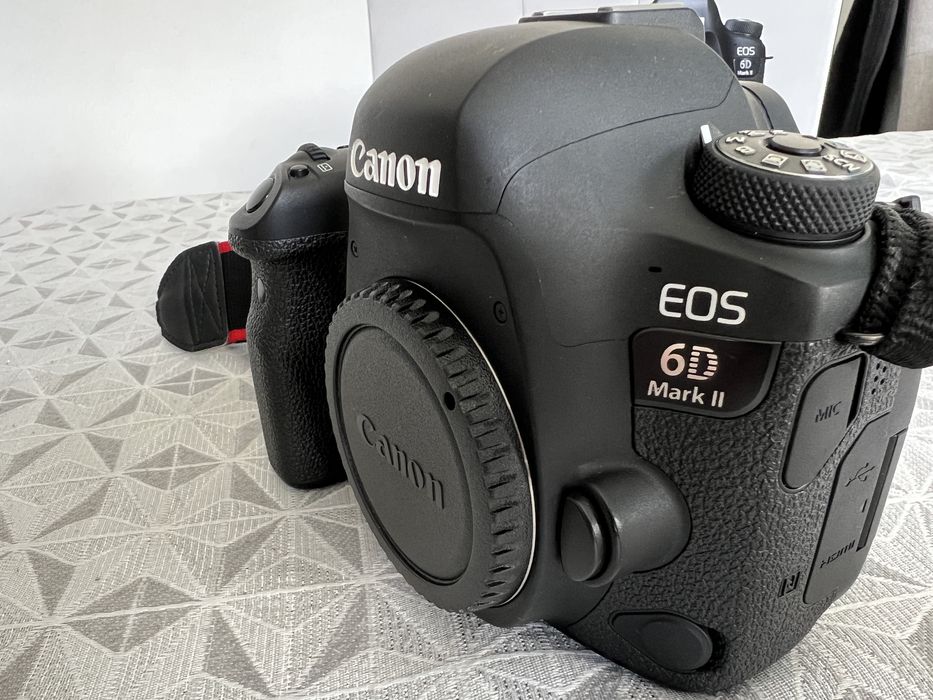 Canon 6D Mark II  stan idealny