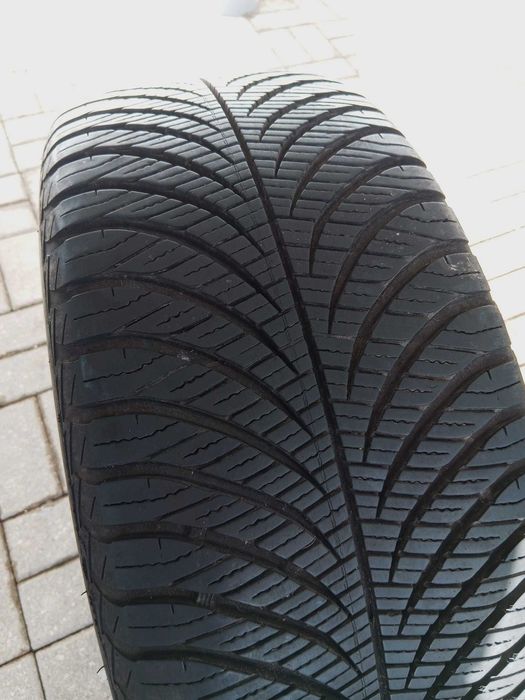 Pneus Goodyear Bridgestone