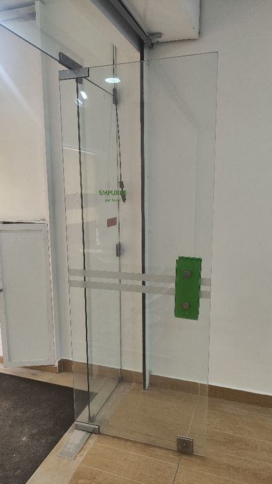 Porta de vidro temperado