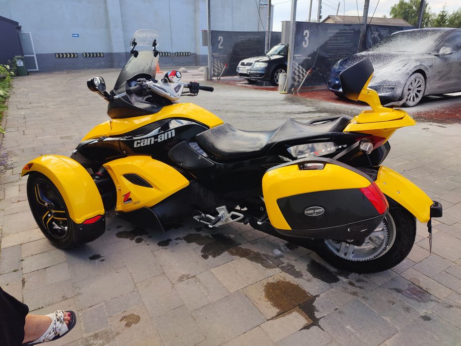 【中古】PETROLPICS Can-Am can am spyder - купить мототехнику - Цена на OLX.ua