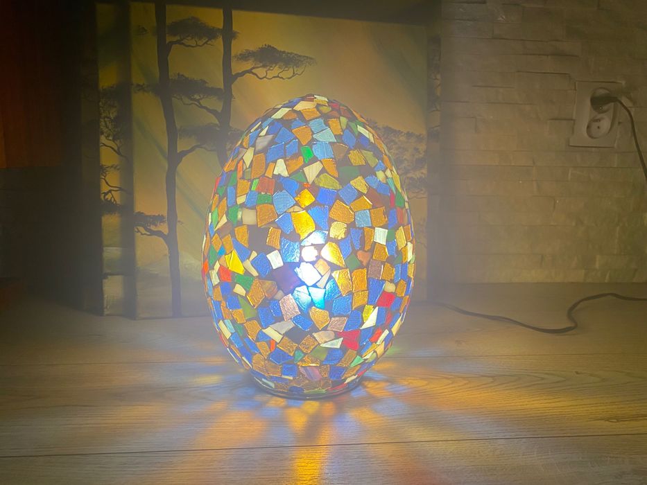 Witrażowa egipska lampa w kształcie jaja rękodzieło lampka nocna