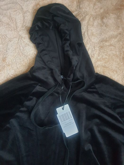 Dres damski welurowy czarny rozm. L