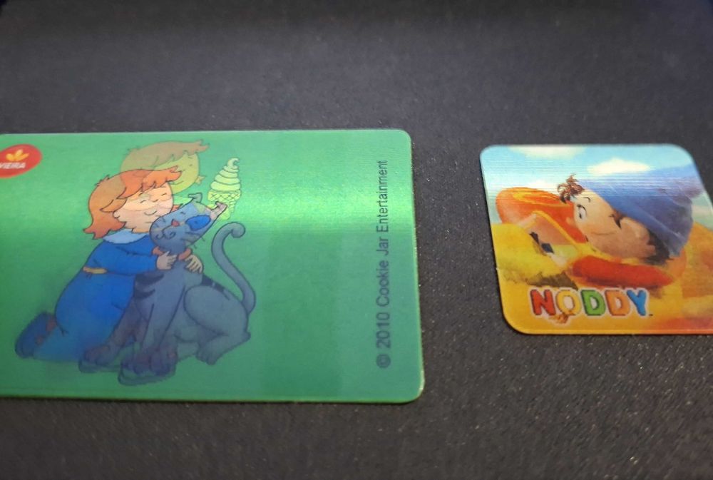 Dois Hologramas, com imagens intermutaveis, vintage