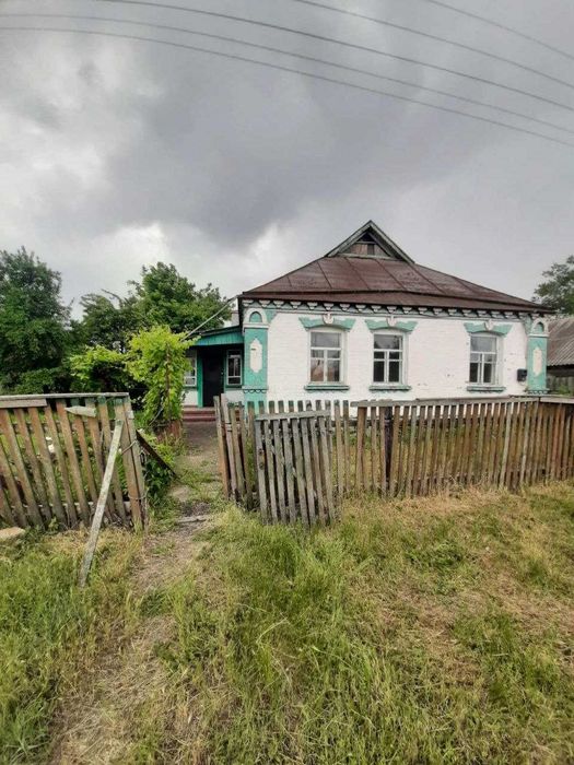 Пропонуємо до продажу затишний та просторий будинок у м. Шпола