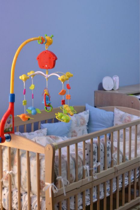 Дитяче ліжко з матрасом