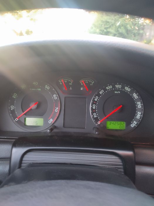 SKODA SUPERB 2003 VIN TMBDL23U539041453 фото оголошення 10 з 10