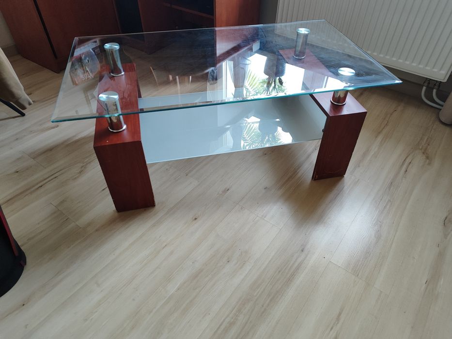 Oddam stolik szklany