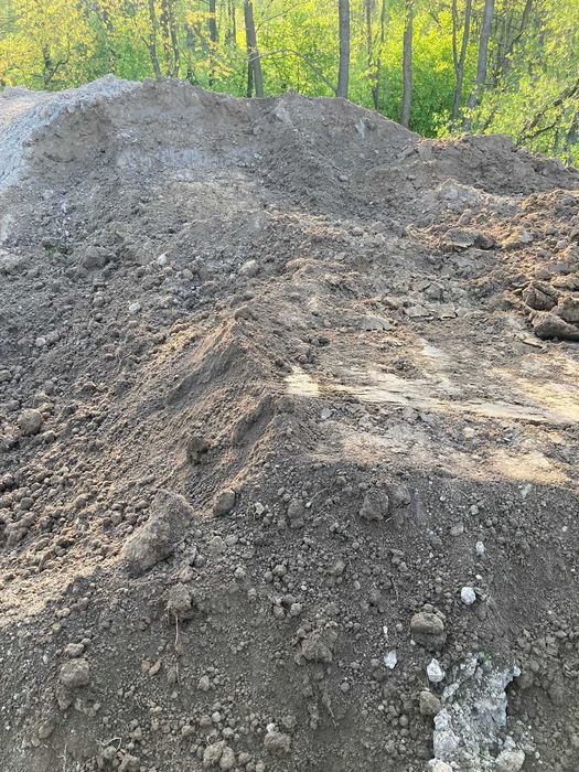 Ziemia ogrodowa,  humus, ziemia na podniesienie terenu