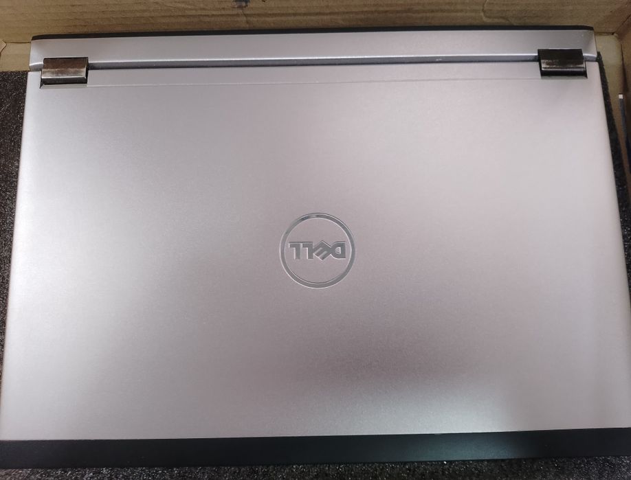 Ноутбук Dell Vostro