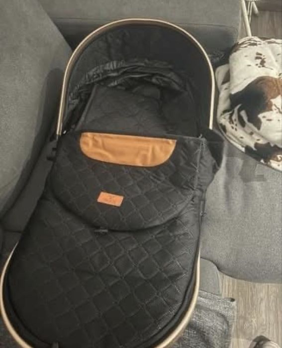 Carrinho bebe 3 em 1 - Preto