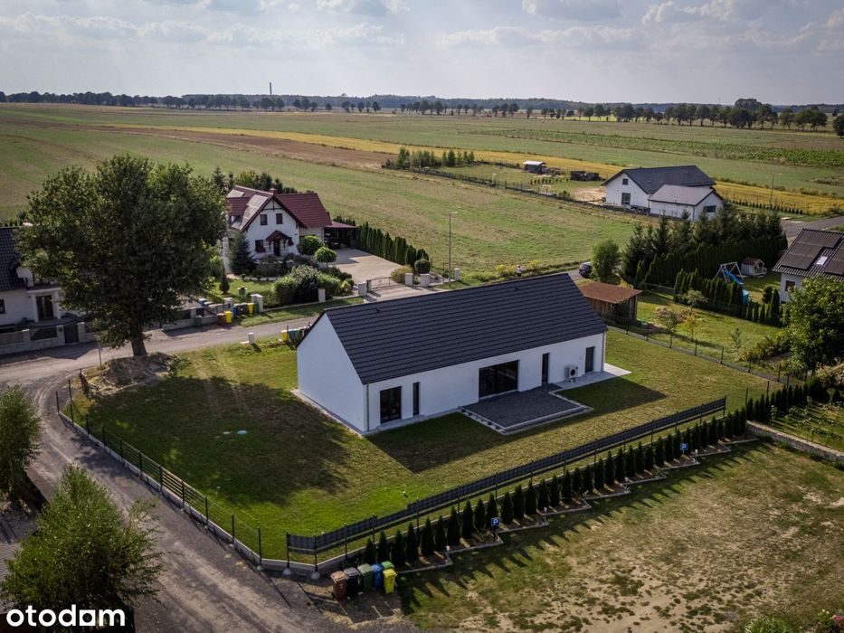 Nowoczesny dom w świetnej lokalizacji- blisko A4